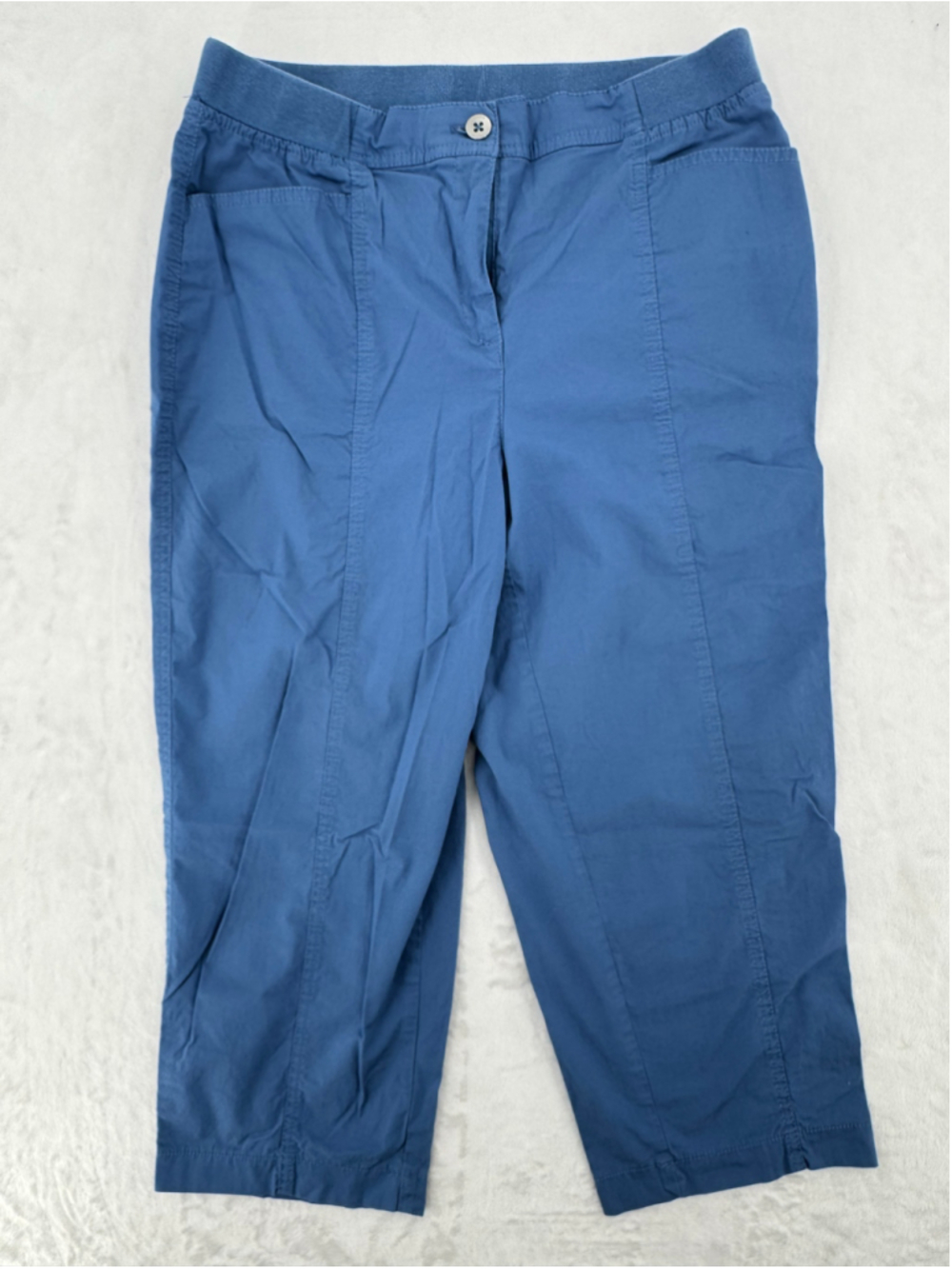 Chico’s Dusty Blue Capri Pants Comfort Waistband Fitigues Clam Diggers Size 1/8